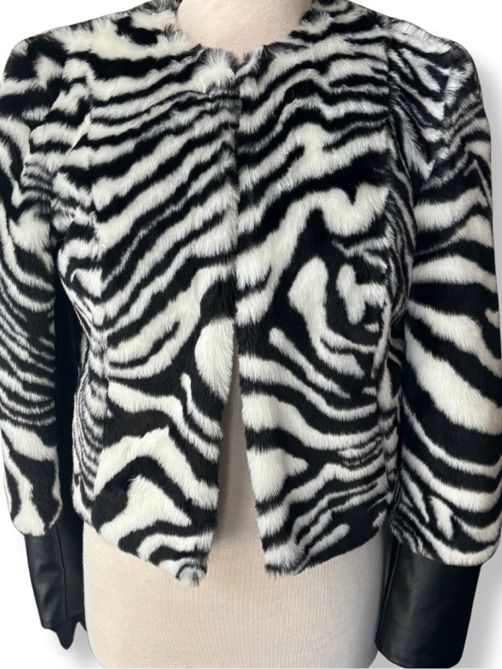 NY&C Zebra Faux Fur Jacket XS/S Black White Vegan Leather Statement Coat